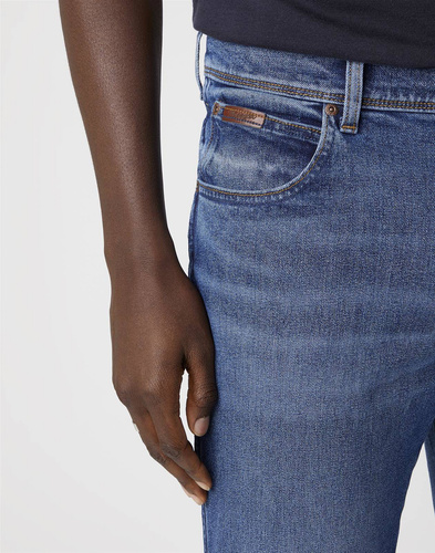WRANGLER - SPODNIE JEANSOWE TEXAS TAPER