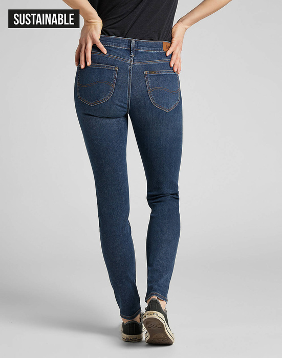 LEE - JEANSY SCARLETT