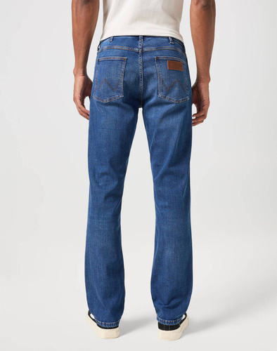 WRANGLER - SPODNIE JEANSOWE GREENSBORO