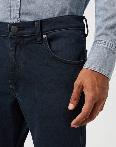 WRANGLER - SPODNIE JEANSOWE GREENSBORO