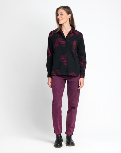 LEE - CZARNA KOSZULA Z NADRUKIEM W LIŚCIE L46QBQ01